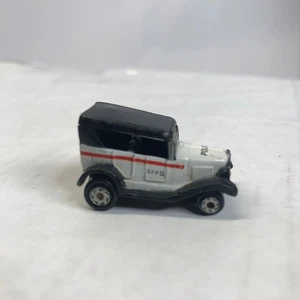 Micro Máquinas Coche de Policía SFPD Modelo T Galoob De Colección - Imagen 1 de 6