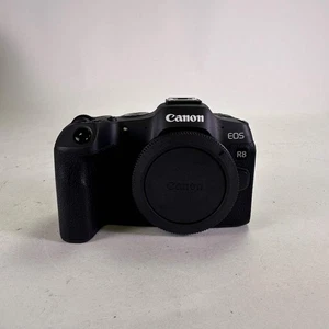 Kit de cámara digital Canon EOS R8 24,2 MP de fotograma completo sin espejo - Imagen 1 de 24