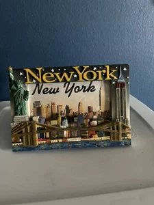 CORNICE PORTAFOTO NEW YORK NEW YORK PIER 17, 6,5" X 4,5" - Foto 1 di 3