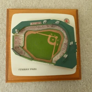 BOSTON RED SOX MINI FENWAY PARK STADIUM MODEL 5 ½”X5 ½”X2 1/8” - Picture 1 of 6