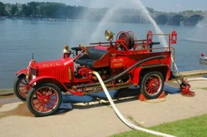 SOMBRERO DE VESTIR OFICIALES DEL DEPARTAMENTO DE BOMBEROS, SIGLO XIX, PRINCIPIOS DEL XX. CASI COMO NUEVO  - Imagen 1 de 9
