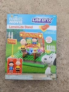 LITE BRIX THE PEANUTS MOVIE LEMONADE STAND LUCY & CHARLIE BROWN Light Up - NEW - Picture 1 of 4