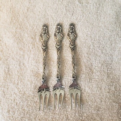 LILY by Whiting Sterling Silver 3 Seafood COCKTAIL FORKS Monos & Date 5.75" - Image 1 of 4
