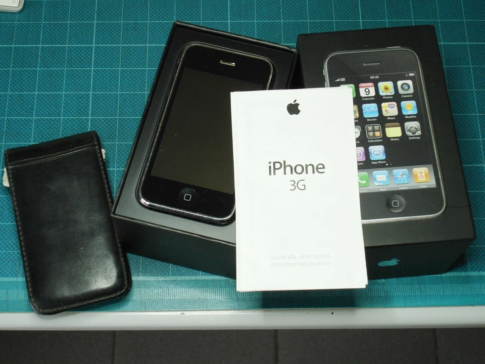 Iphone 3g 8gb nero box scatola collezione vintage perfetto ottimo stato  - Immagine 1 di 1