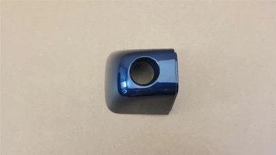 Cubierta de tapa de manija de puerta del lado del conductor delantero con cerradura OEM 2019-2024 Dodge Ram 1500 Foto 1 de 4