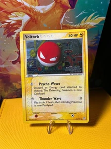 Voltorb 80/109 Holo Team Rocket Return Stamp Pokemon 2004 - Picture 1 of 2