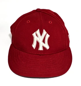 Vintage New York Yankees MLB Baseball Red Wool Cap Size 7 1/8 Made in USA - Picture 1 of 11