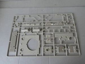 Airfix Tiger 1 Early Version kit no a1354 Sprue B 1/35 Scale - Picture 1 of 6