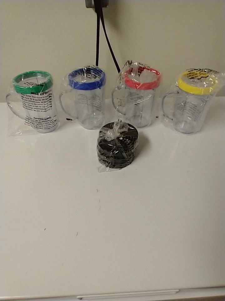 4 Magic Bullet Blender Mugs Cups With Rings & Lids Replacement Parts - Image 1 of 4