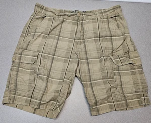 Lazer Co Tan Plaid Cargo Shorts Mens Size 38 Flat Front - Picture 1 of 6