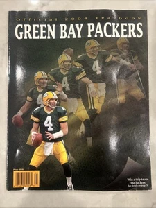 2004 Official Green Bay Packers Yearbook - Brett Favre - Picture 1 of 5