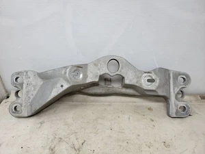 2022 CAMARO SS 6.2L TRANS CROSSMEMBER MOUNT AUTOMATIC 32K MILES - Picture 1 of 11