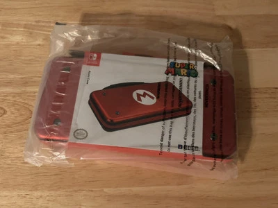 Funda Hori Alumi para Nintendo Switch - Super Mario, Roja Foto 1 de 2