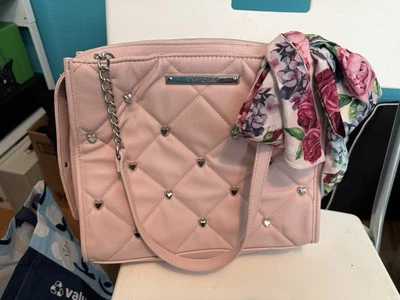 monedero betsey johnson nuevo con defectos Foto 1 de 4