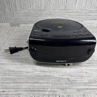 White Sony Dream Machine FM/AM Radio CD Player Dual Alarm Clock ICF-CD815 Tested - Image 1 of 4