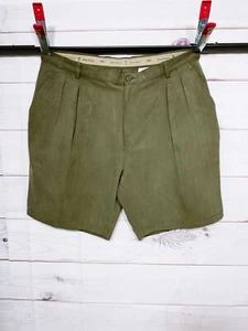 Tommy Bahama Mens Shorts Size 42 Green Pleated Front Pockets 100% Silk - Picture 1 of 7