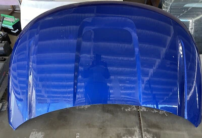 Ford Explorer 2013 capucha usada azul OEM grado A Foto 1 de 2