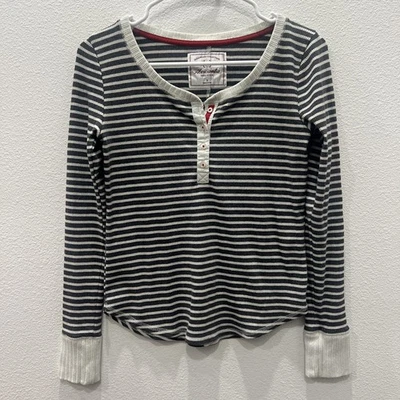 Top ajustado acanalado manga larga Henley gris blanco vintage Abercrombie Y2K para mujer S Foto 1 de 4
