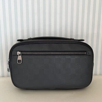 Riñonera Louis Vuitton Damier Anfini Ambler negra N41288 FO3104 Foto 1 de 4