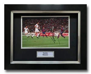 DANIELE MASSARO HAND SIGNED FRAMED PHOTO DISPLAY - AC MILAN - AUTOGRAPH 1. - Picture 1 of 1