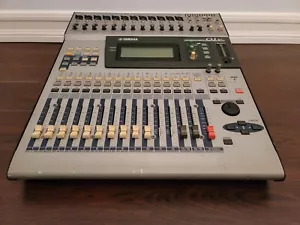 Consola mezcladora de grabación digital Yamaha 01v 16 canales O1v #1 - Imagen 1 de 8