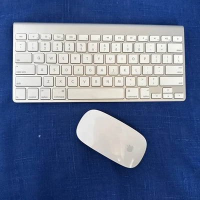 Apple Wireless Keyboard and Magic Mouse (A1296/A1314) - Image 1 of 4