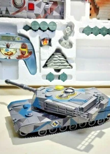 Infra-Red Tank Battle Set Remote Controlled Full Function, W/ Obstacles, TESTED! - Picture 1 of 12