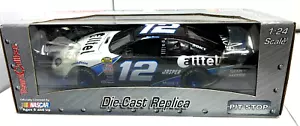 SQUADRA CALIBRO 1:24 PRESSOFUSO RYAN NEWMAN #12 ALLTEL #RN6-W2-12AT (2006) - Foto 1 di 4