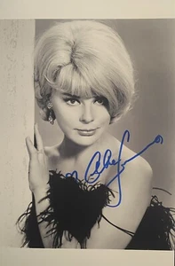Elke Sommer signiert Hollywood Film Signatur Autogramm Unterschrift signed (28) - Picture 1 of 2