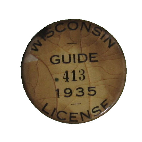 1935 Wisconsin Conservation Hunting Fishing License Guide Pinback ...