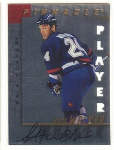 1997/98 Pinnacle Be A Player Scott Walker AUTO FOIL DIE-CUT versione - Foto 1 di 2