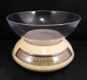 Kitchen Scale + Original Bowl Green/Yellow 8" Rare and Vintage MCM OBO - Picture 1 of 7