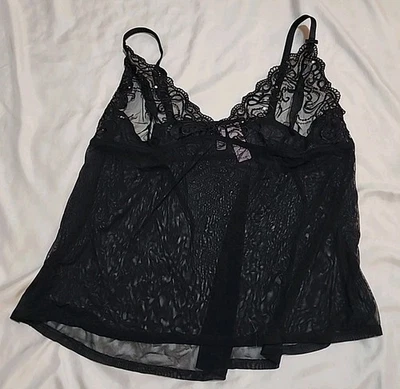 Camisola Cacique preta 22/24 detalhes de lantejoulas de renda alça ajustável NOVA - Imagem 1 de 4