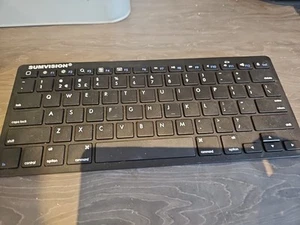 Clavier sans fil Bluetooth SUMVISION (noir) - à piles AAA - Photo 1/4
