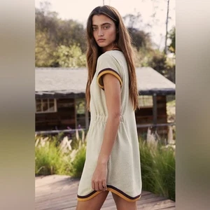 FP Beach - Retro Vibes Minikleid - Opal Seide - Größe M - Guter Zustand!! - Bild 1 von 11