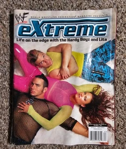 REVISTA WWE WWF EXTREME LIFE ON THE EDGE JEFF HARDY BOYZ DIVA LITA - Imagen 1 de 9