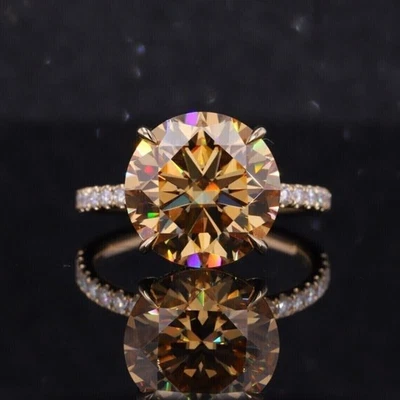 Anillo de diamantes marrones naturales con forma redonda certificado de 5,00 quilates acabado en oro amarillo VVS1 Foto 1 de 4