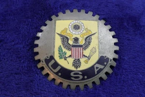 USA Crest Grille Badge Bumper License Topper Accessory Sign Stars & Stripes - Picture 1 of 6
