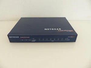 Netgear FVS 338 ProSafe VPN Firewall ohne Netzteil - Bild 1 von 3