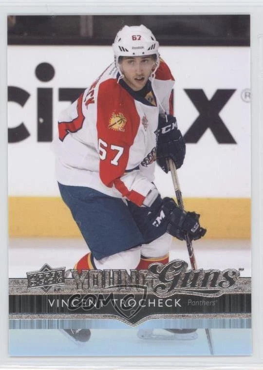 2014-15 Upper Deck Young Guns Vincent Trocheck #226 Rookie RC - Image 1 of 2