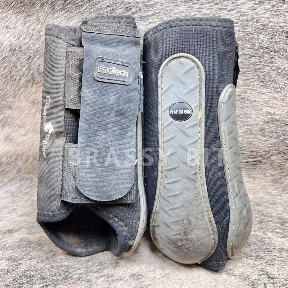 Classic Equine Medium ProTech Front Splint Boots - Image 1 of 1