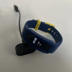 Kids Fitbit Ace 2 Fitness Activity Tracker With Charger - Picture 1 of 4