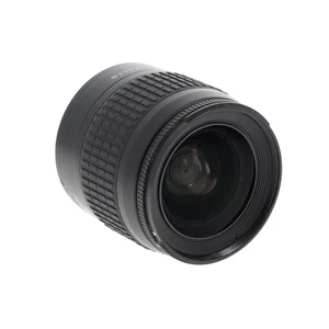 Nikon AF NIKKOR Objektiv 28–80 mm f/3,3–5,6 G Autofokus, schwarz {58} - Bild 1 von 4