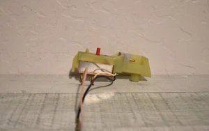 Genuine Electrolux Canister Vacuum Power Switch PN5 Circuit Breaker Reset Button - Picture 1 of 2