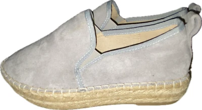 Womens size 8 U.S.   Espadrilles  Gray loafer Coastal Comfort slip on - Image 1 of 4