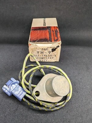 Ford Torino 1972 Mercury Montego 1971 nuevo de lote original con interruptor termostático de CA integral Foto 1 de 4