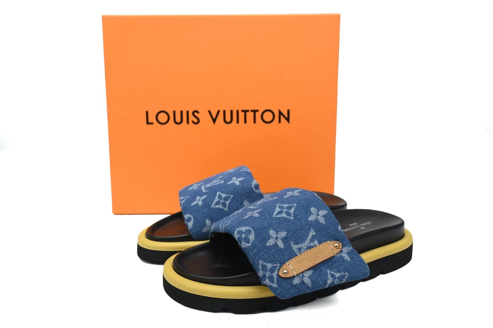 LOUIS VUITTON Pillow Blue printed women's open-toe sandals - Image 1 of 4
