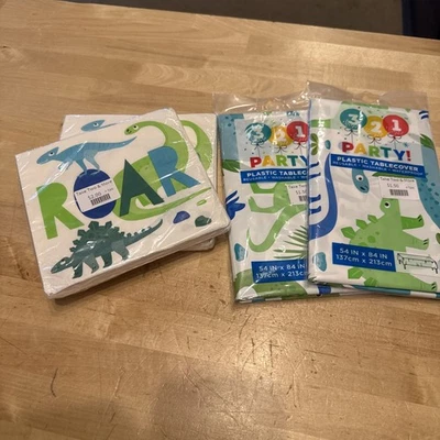 3 2 1 Dino Party Supplies  2 Table Cloths  2 Pks Napkins - Image 1 of 4