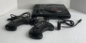 Sega Genesis Console 1601 2 OEM Controllers A/V Cord *Tested, No Power Cord* - Picture 1 of 4