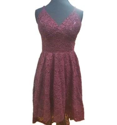 As U Wish женщин темно-бордовый блестки без рукавов мини-платье размер средний - Изображение 1 из 4